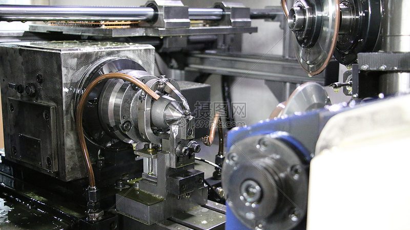 立式加工中心五轴联动加工，揭秘高效加工的秘密**